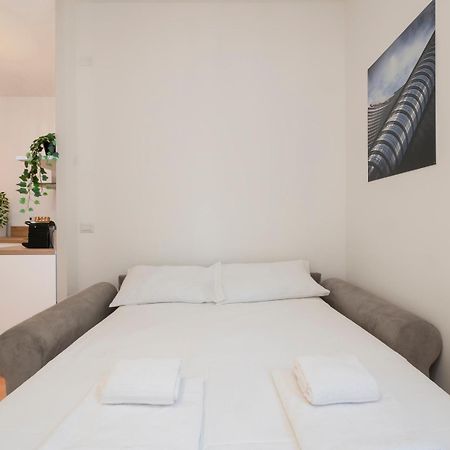 I Host Apartment - Gressoney 1 Milano Exteriör bild